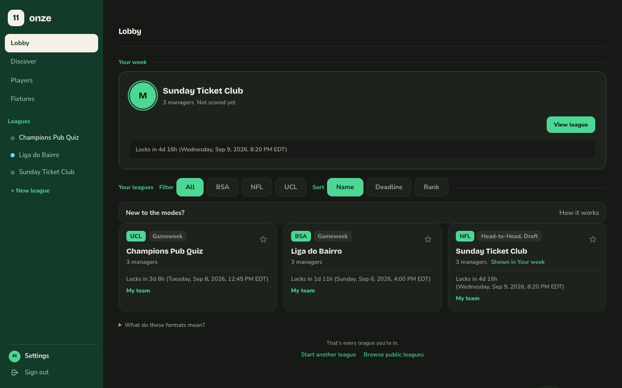 The Onze lobby: a list of the leagues you play in, each with its next deadline and your current rank.